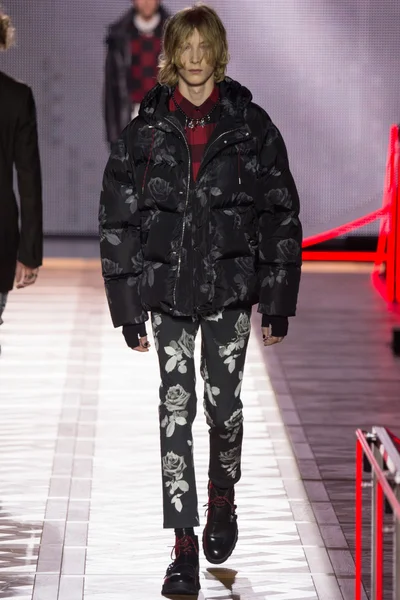 Look 42